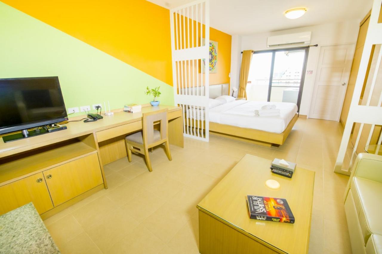 Sitara Place Serviced Apartment & Hotel Bangkok Buitenkant foto