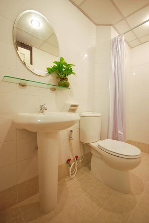 Sitara Place Serviced Apartment & Hotel Bangkok Buitenkant foto